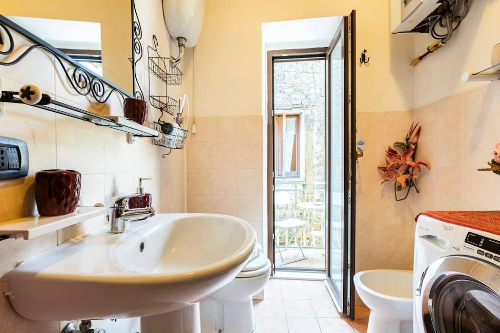 Casa Nel Corso Apartment Pitigliano Bagian luar foto