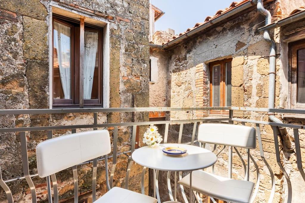 Casa Nel Corso Apartment Pitigliano Bagian luar foto
